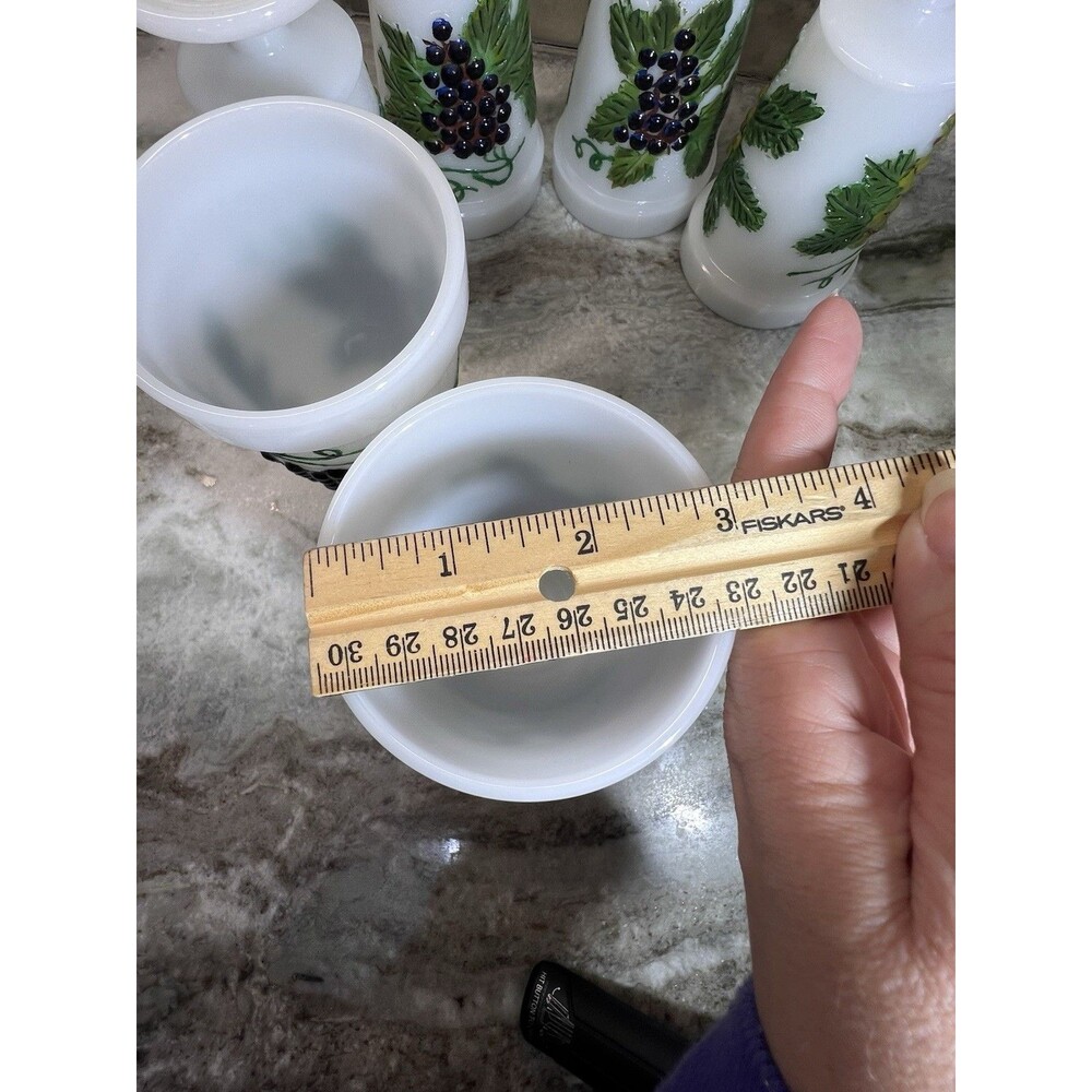 Anchor Hocking Harvest Grape Design Milk-Glass Goblets Circa 1950s Rare Painted - Picture 10 of 10